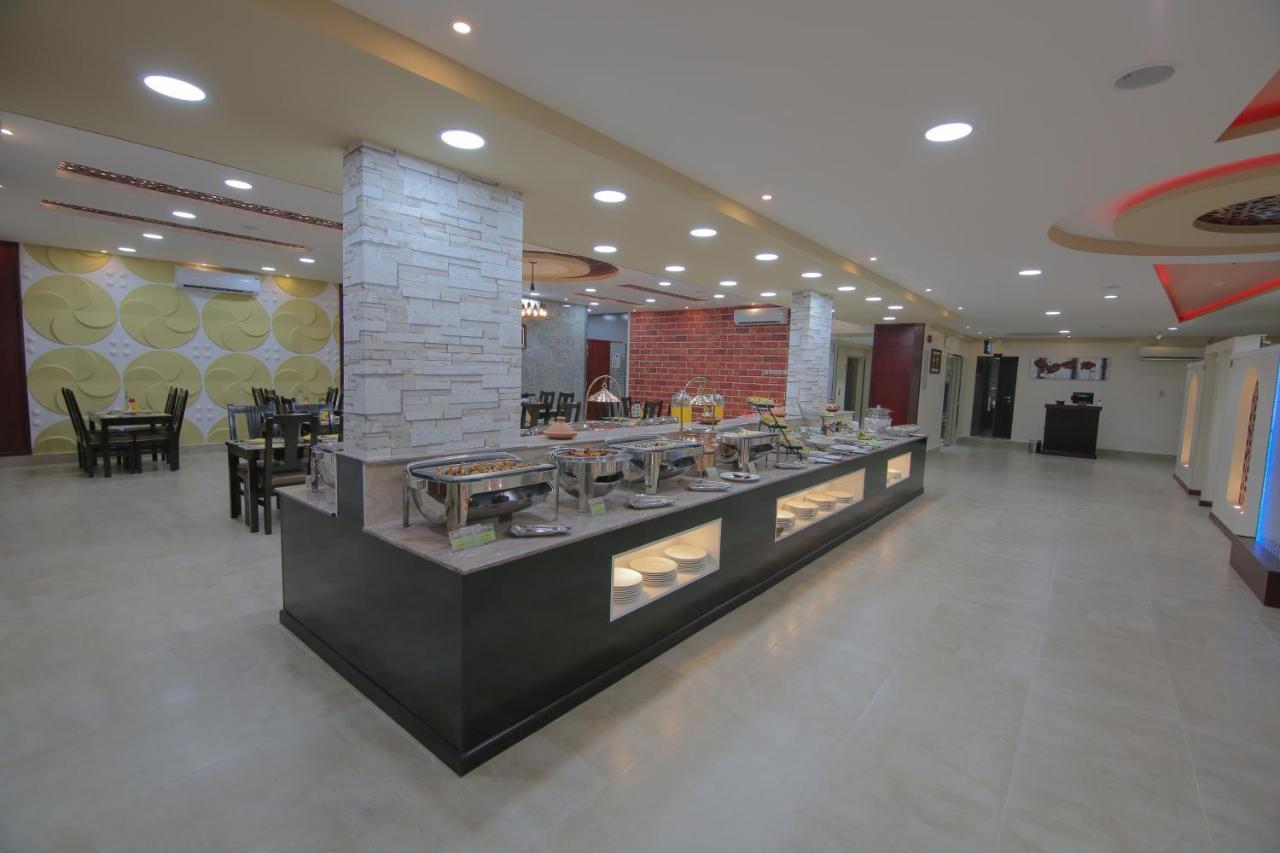 Rose Oasis Hotel Najran Exteriör bild