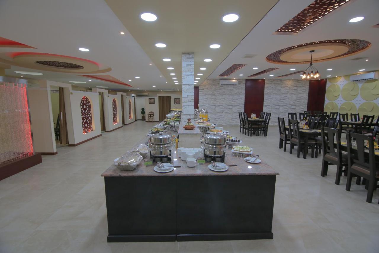 Rose Oasis Hotel Najran Exteriör bild
