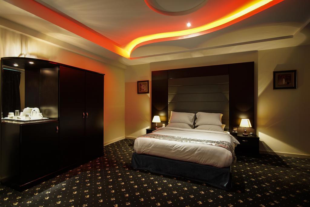 Rose Oasis Hotel Najran Exteriör bild