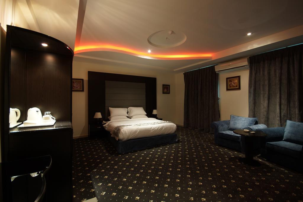 Rose Oasis Hotel Najran Exteriör bild