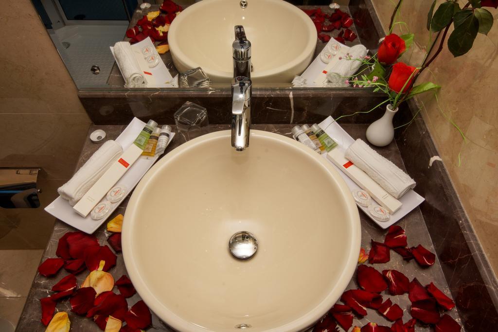 Rose Oasis Hotel Najran Rum bild