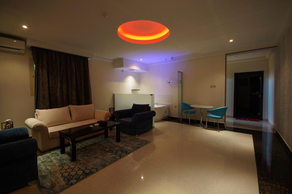 Rose Oasis Hotel Najran Exteriör bild